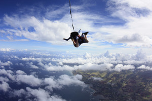 Hawaii Skydiving photo by tylersmiller and flickr.com