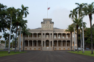 ‘Iolani Palace  photo by endenizen and flickr.com