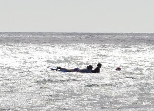 North Shore Oahu Surfing photo by Simon_sees and flickr.com